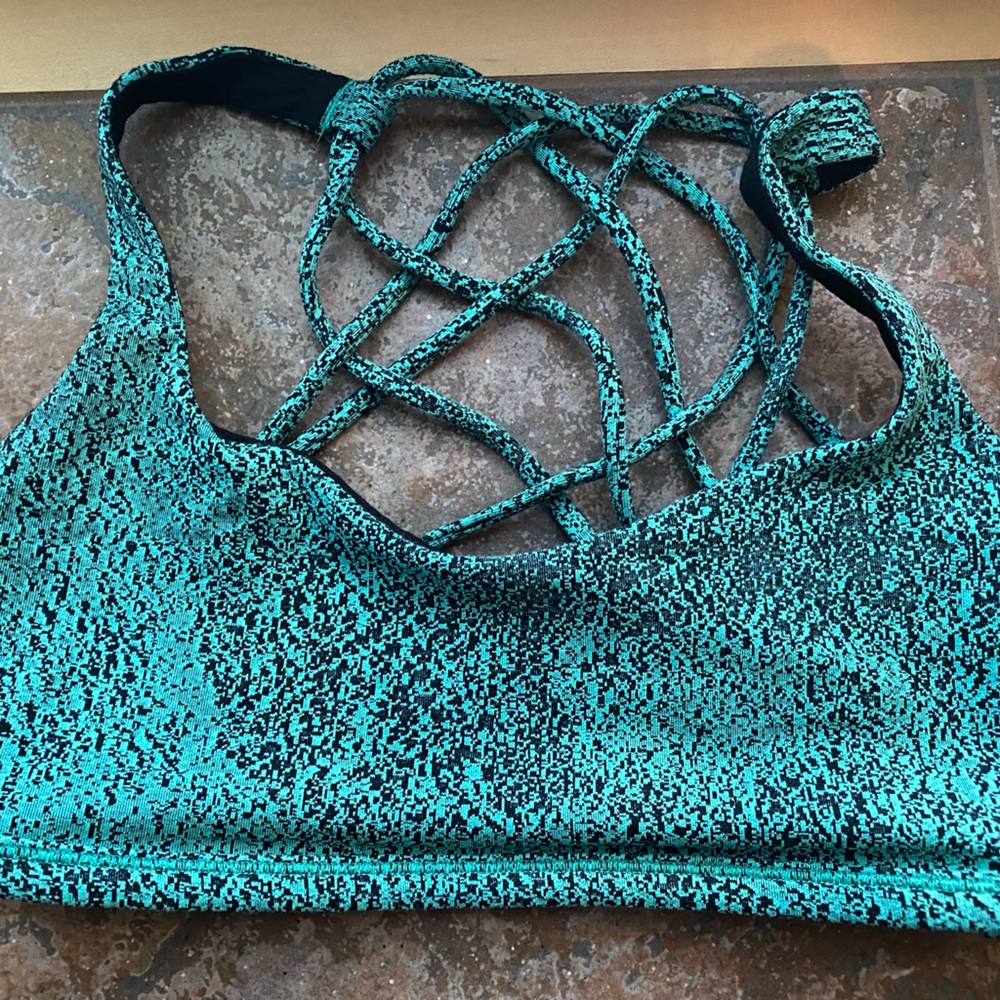 Lululemon Free To Be Bra Light Support, A/B Cup| Color: Green| Great Condition